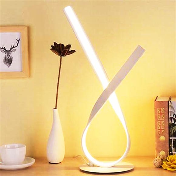 LED bordlampe producent